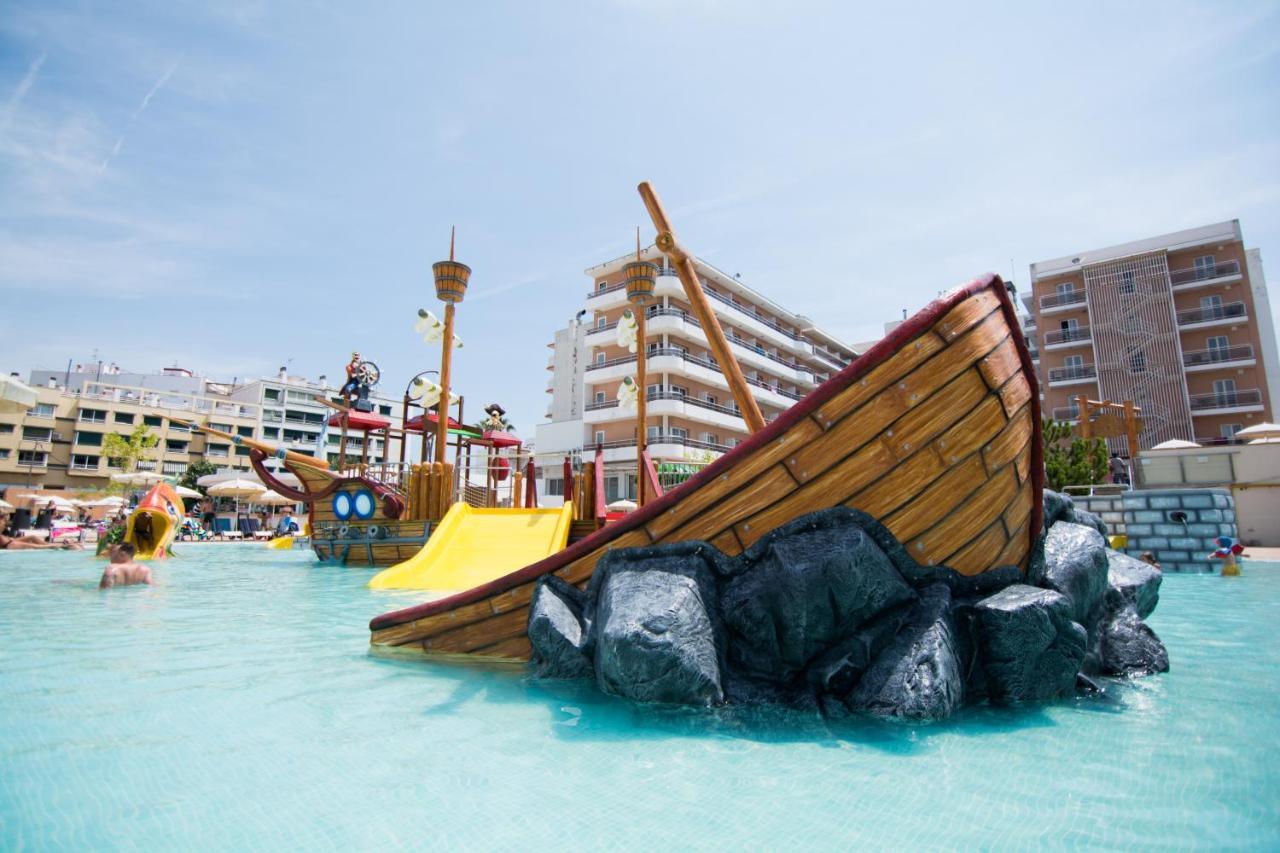 Hotel Sorra Daurada Splash มัลกรัตเดมาร์ ภายนอก รูปภาพ