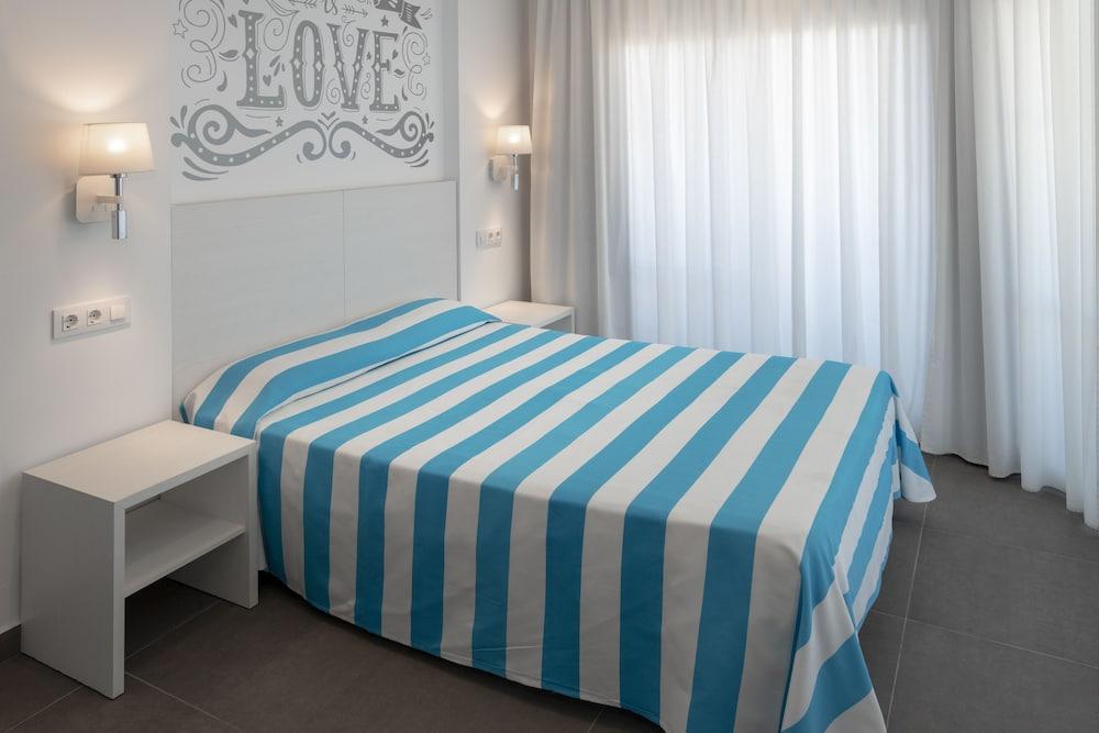 Hotel Sorra Daurada Splash มัลกรัตเดมาร์ ภายนอก รูปภาพ
