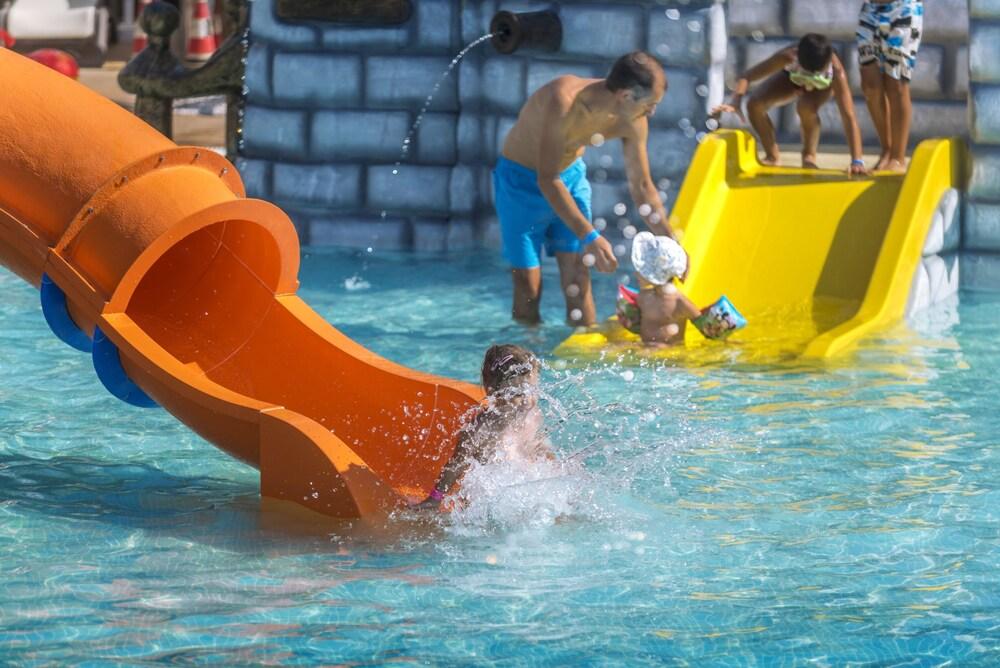 Hotel Sorra Daurada Splash มัลกรัตเดมาร์ ภายนอก รูปภาพ