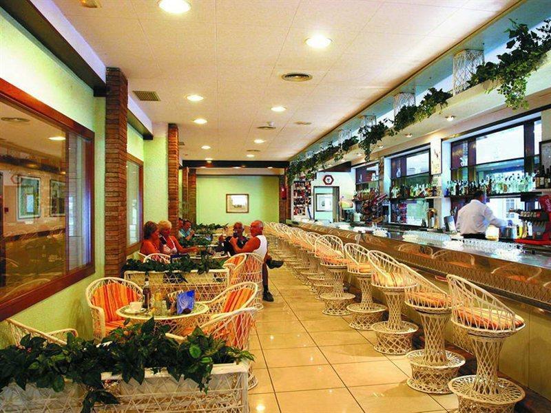 Hotel Sorra Daurada Splash มัลกรัตเดมาร์ ภายนอก รูปภาพ